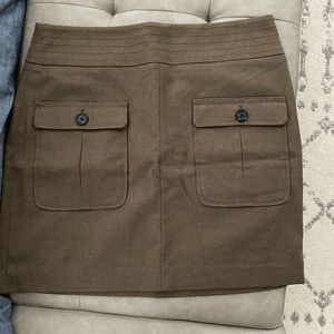NWT LOFT army green skirt. Size 8.
